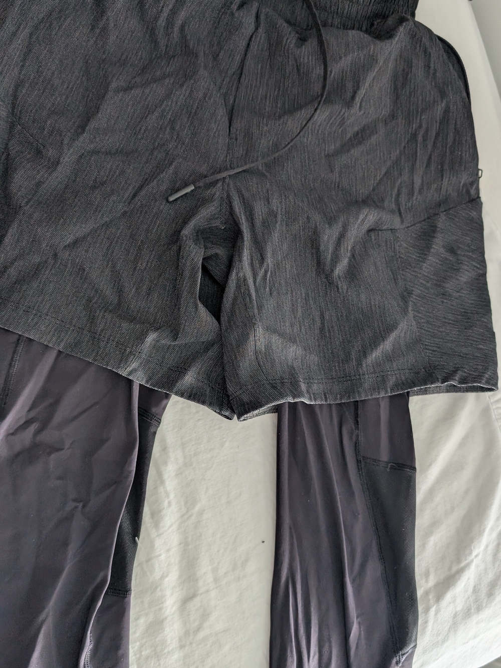 lululemon athletica Men's Black 2-in-1 Sweatpant Joggers with Attached Liner